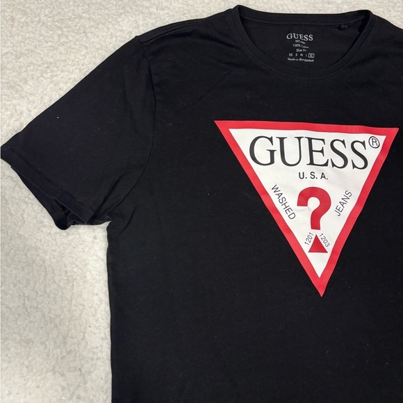 Guess Men Black Graphic Logo Short Sleeve T-shirt - Picture 3 of 9